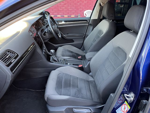 VolksWagen GOLF 2017-10 20706-7