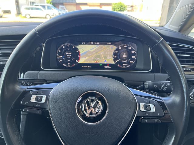 VolksWagen GOLF 2017-10 20706-8