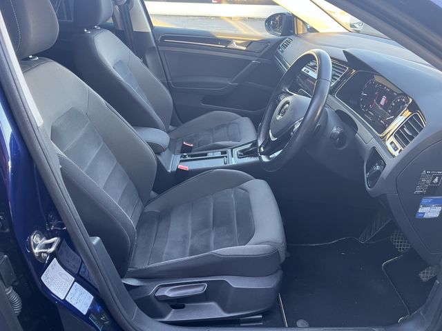 VolksWagen GOLF 2017-10 20706-5