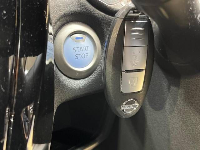 Nissan NOTE 2019-01 182277-4