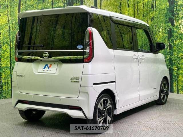 Nissan ROOX 2021-05 297933-17