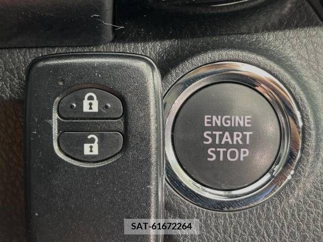Toyota VITZ 2017-10 314544-7