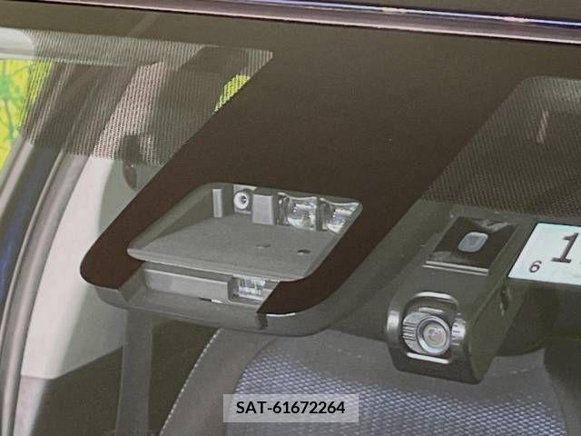 Toyota VITZ 2017-10 314544-4