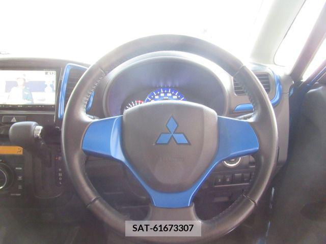 Mitsubishi DELICA D2 2014-01 200147-17