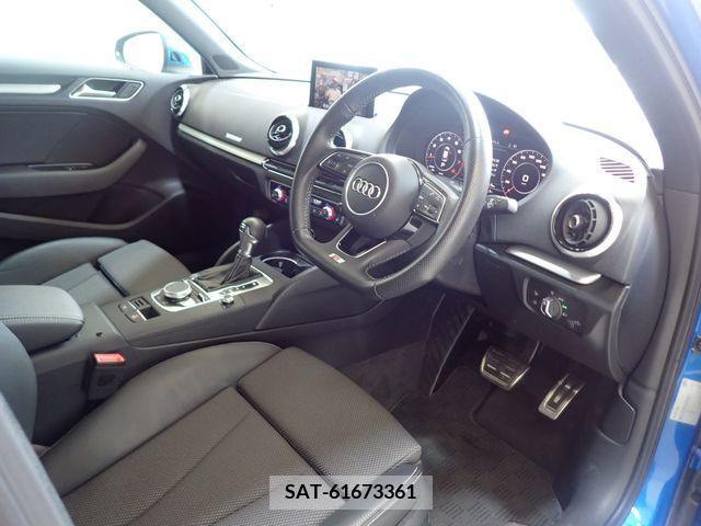 Audi A3 2017-11 356478-1