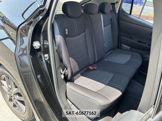 Nissan LEAF 2019-06 367060-18