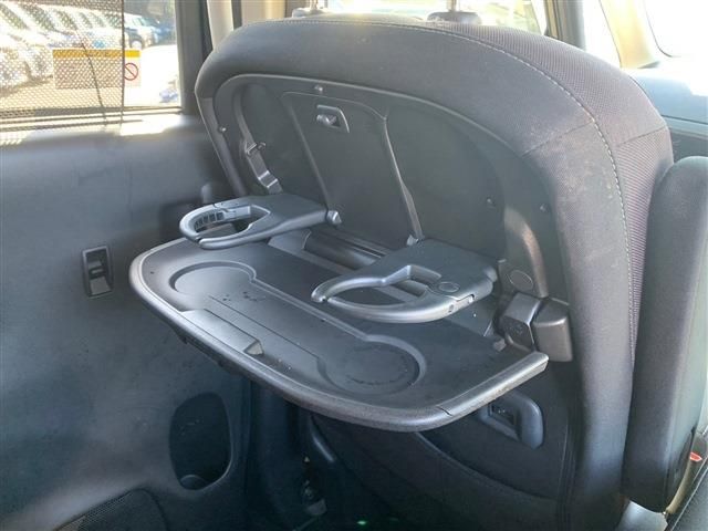Nissan SERENA 2018-10 190686-14