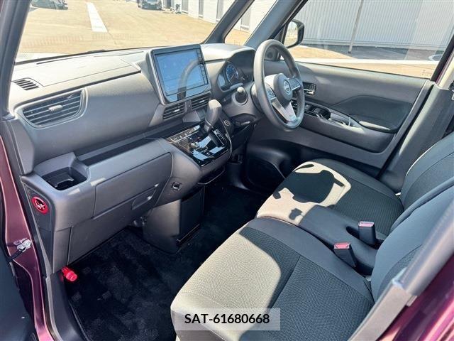 Nissan ROOX 2023-10 242623-3