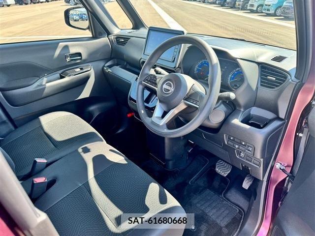Nissan ROOX 2023-10 242623-1