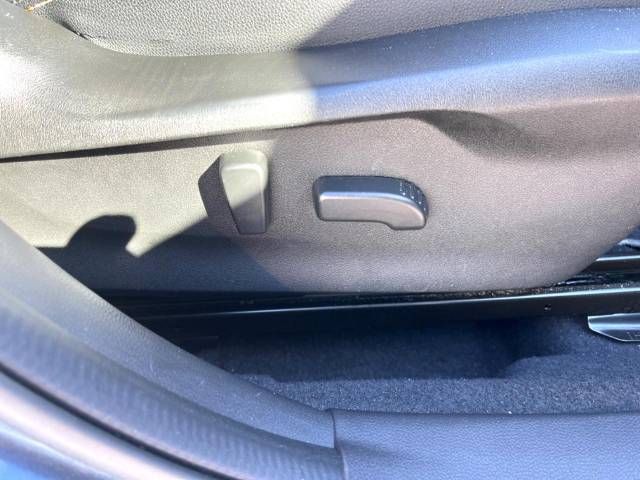 Subaru SUBARU 2017-06 187386-6