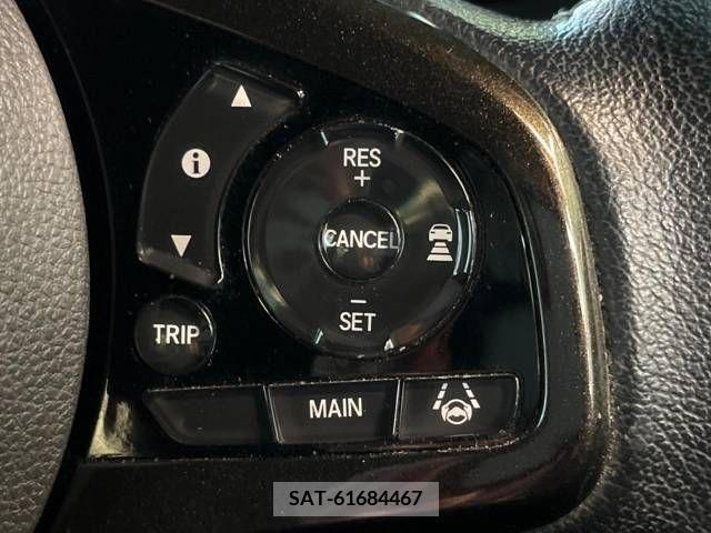 Honda N BOX CUSTOM 2019-02 213381-4