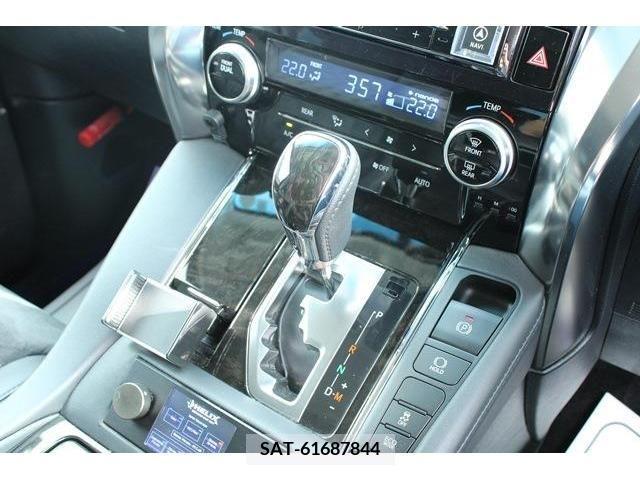Toyota ALPHARD 2015-08 259194-1