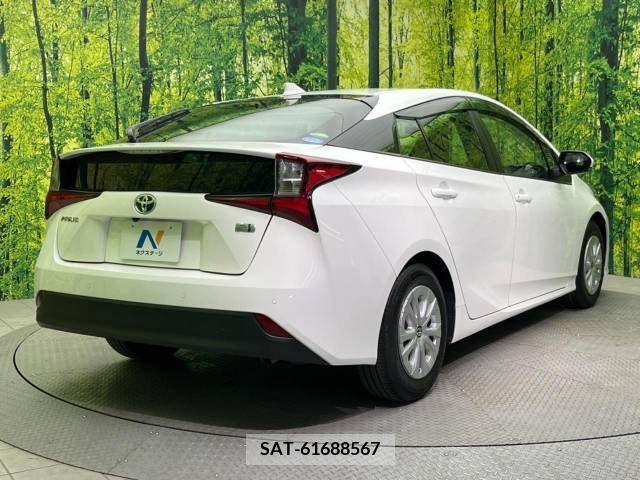 Toyota PRIUS 2021-03 298216-17