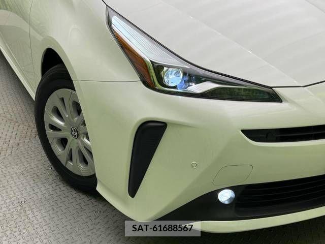 Toyota PRIUS 2021-03 298216-12