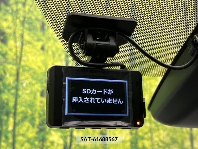 Toyota PRIUS 2021-03 298216-7