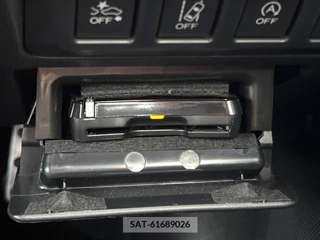 Subaru OUTBACK 2018-10 301166-8