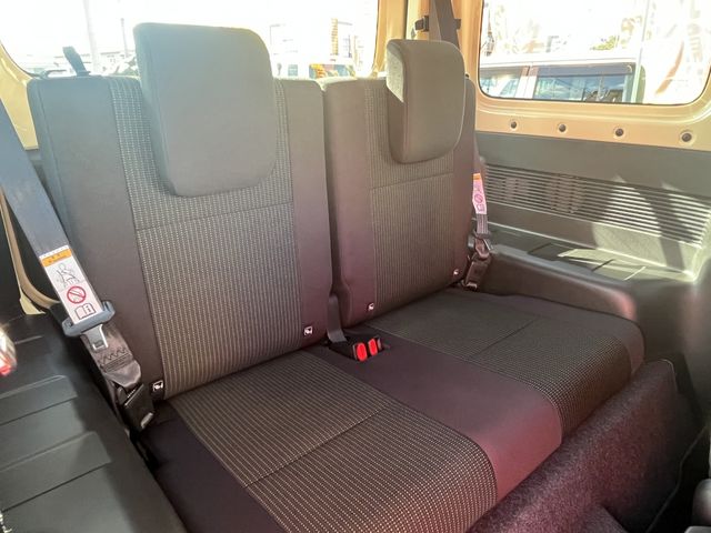 Suzuki JIMNY 2021-05 15776-23