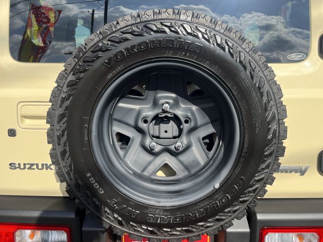 Suzuki JIMNY 2021-05 15776-11