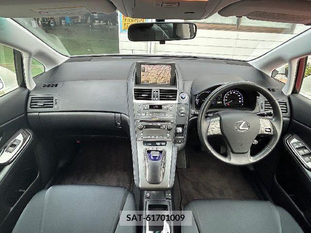 Lexus HS 2012-03 299789-1
