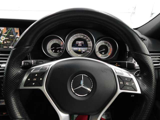Mercedes Benz E-CLASS 2013-09 22351-18