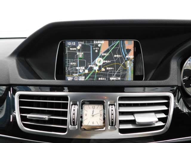 Mercedes Benz E-CLASS 2013-09 22351-8