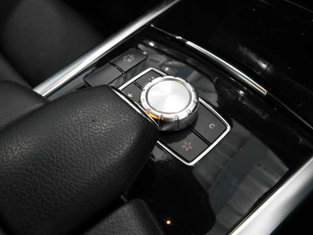 Mercedes Benz E-CLASS 2013-09 22351-10