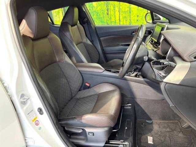 Toyota C-HR 2017-03 24735-8