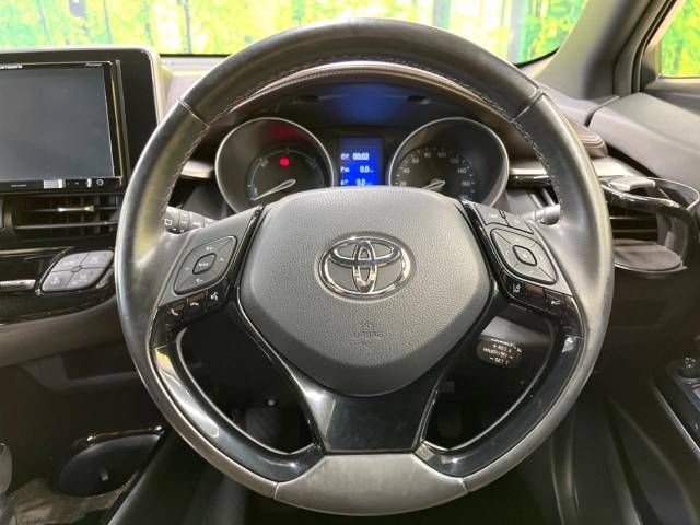 Toyota C-HR 2017-03 24735-11