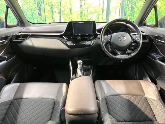 Toyota C-HR 2017-03 24735-1