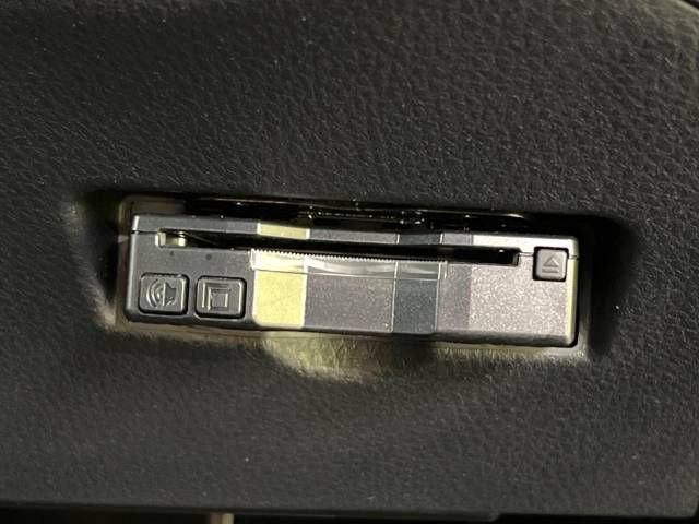Toyota C-HR 2017-03 24735-7