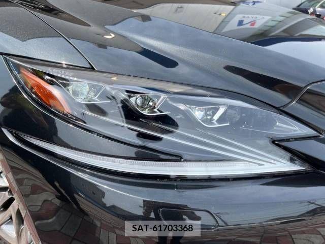 Lexus LS 2018-01 326618-12