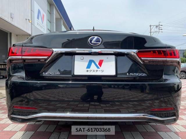 Lexus LS 2018-01 326618-15