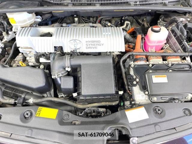 Toyota PRIUS 2014-10 214086-18