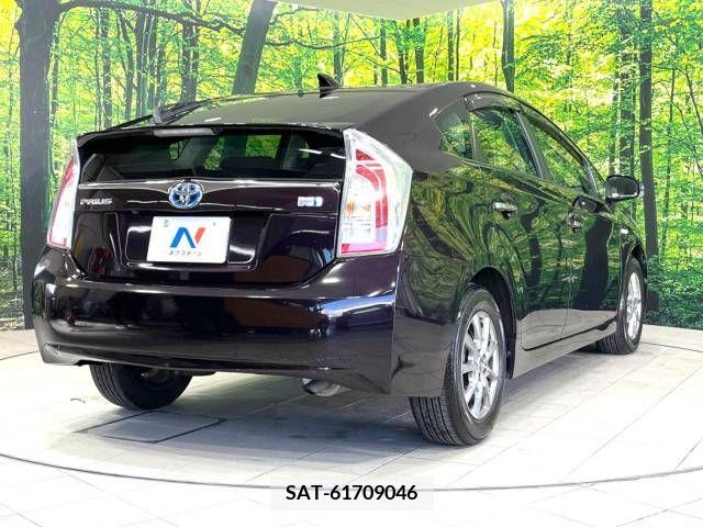 Toyota PRIUS 2014-10 214086-17