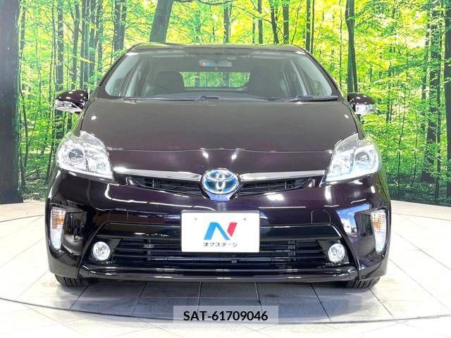 Toyota PRIUS 2014-10 214086-14