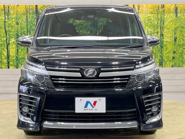 Toyota VOXY 2017-06 18121-15