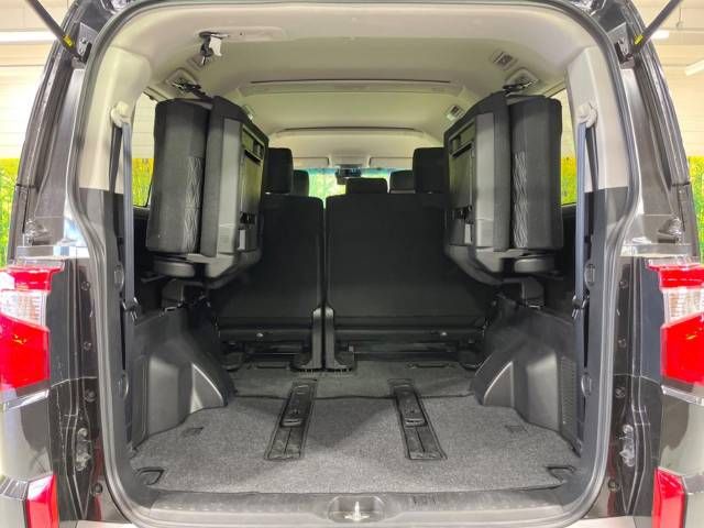 Mitsubishi DELICA D5 2023-04 181049-11