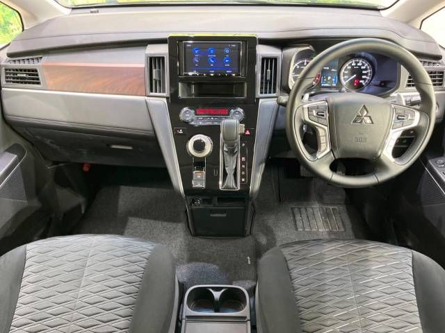 Mitsubishi DELICA D5 2023-04 181049-1