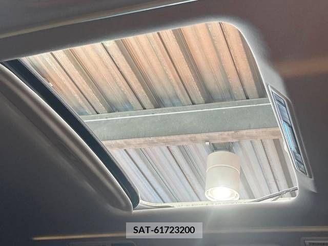 Toyota ALPHARD 2021-09 348776-2