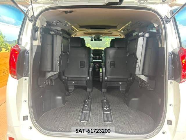 Toyota ALPHARD 2021-09 348776-10