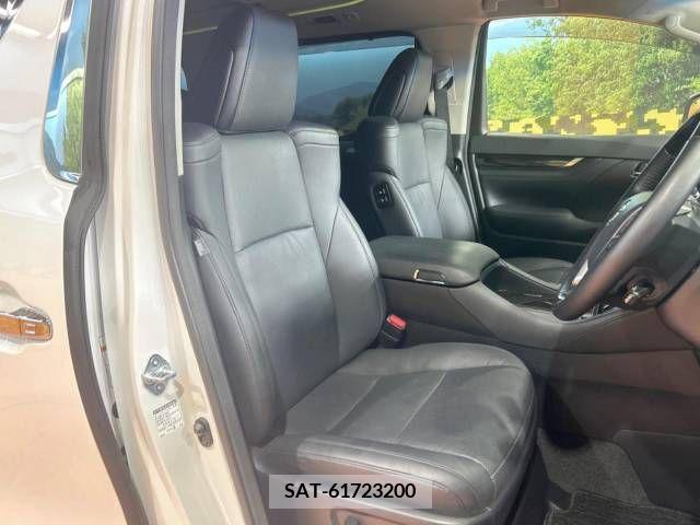 Toyota ALPHARD 2021-09 348776-7