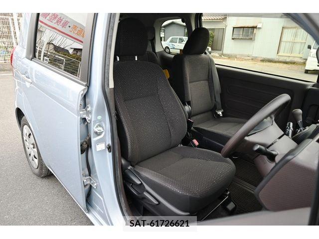 Toyota PORTE 2013-03 211593-7