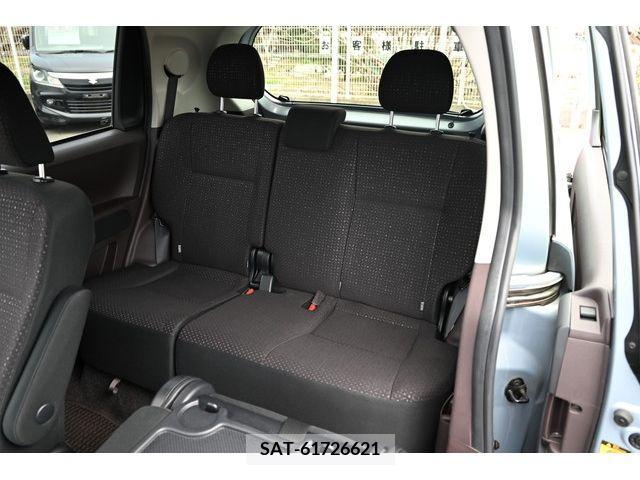 Toyota PORTE 2013-03 211593-11