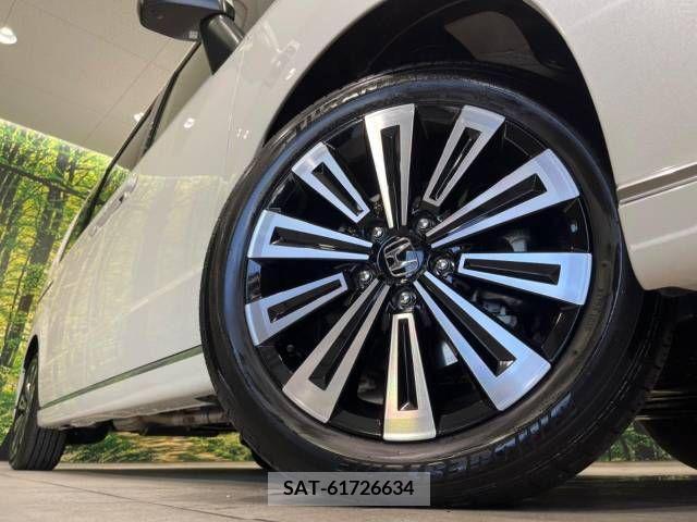 Honda e 2023-11 380375-13