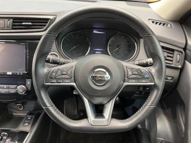 Nissan X-TRAIL 2018-04 194904-11
