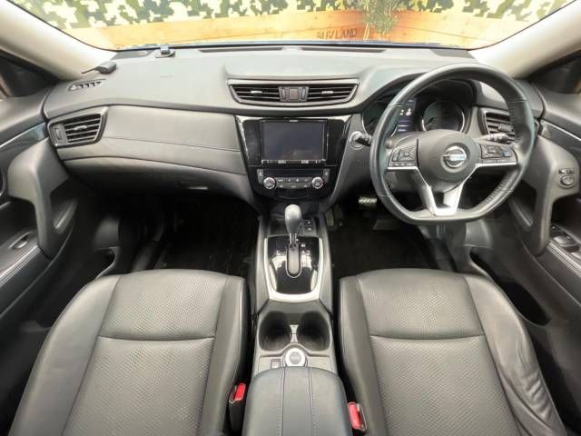 Nissan X-TRAIL 2018-04 194904-1