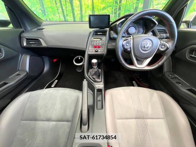 Honda S660 2015-07 218727-1