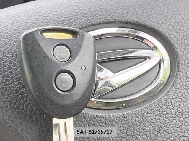 Daihatsu MOVE 2013-06 327236-6