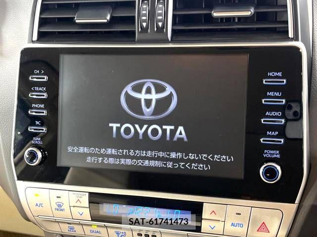 Toyota LAND CRUISER PRADO 2023-04 362342-3