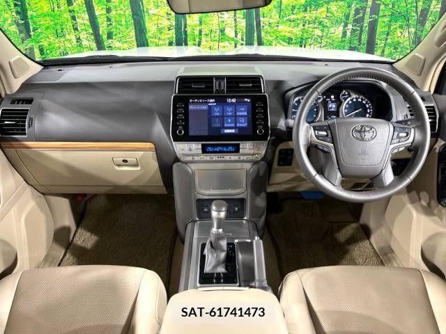 Toyota LAND CRUISER PRADO 2023-04 362342-1